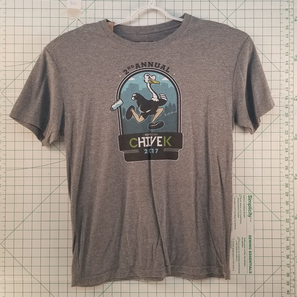 Chive Nation Grey "ChiveK" Graphic Tee Large